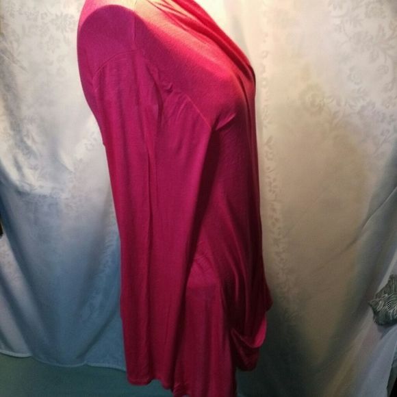 Flowing samon colored wraparound summer sweater - Picture 7 of 11